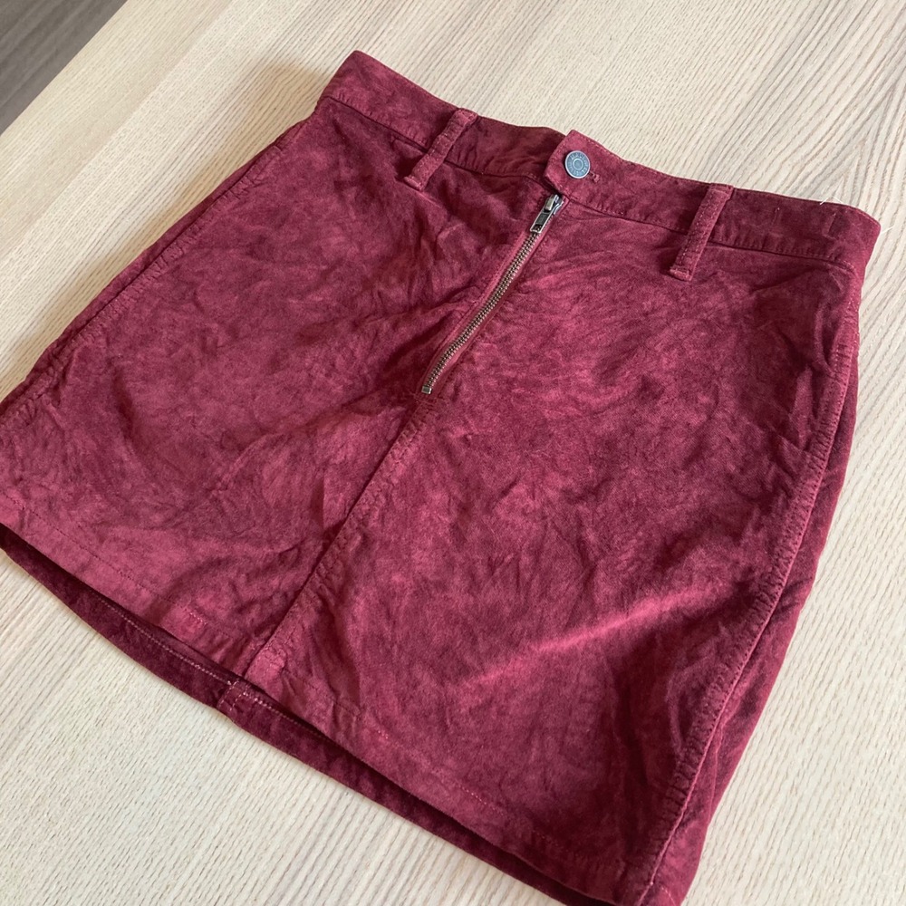 Madewell Mini Skirt Womens 25 Burgundy Corduroy Velvet Denim Straight Zip Front - Picture 2 of 10